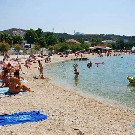 Appartamento Apartman Dino Dugi Rat