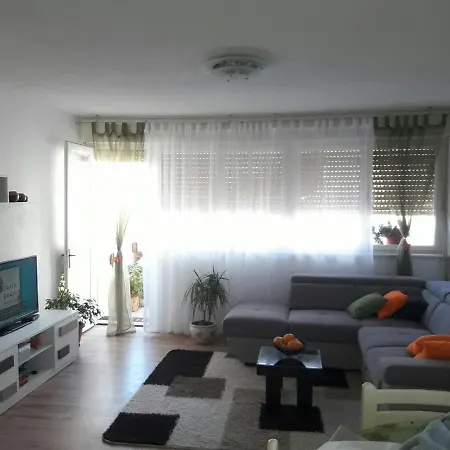 Apartman Dino * Dugi Rat