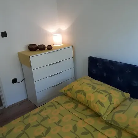 Apartman Dino Appartamento *