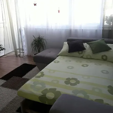 Apartman Dino